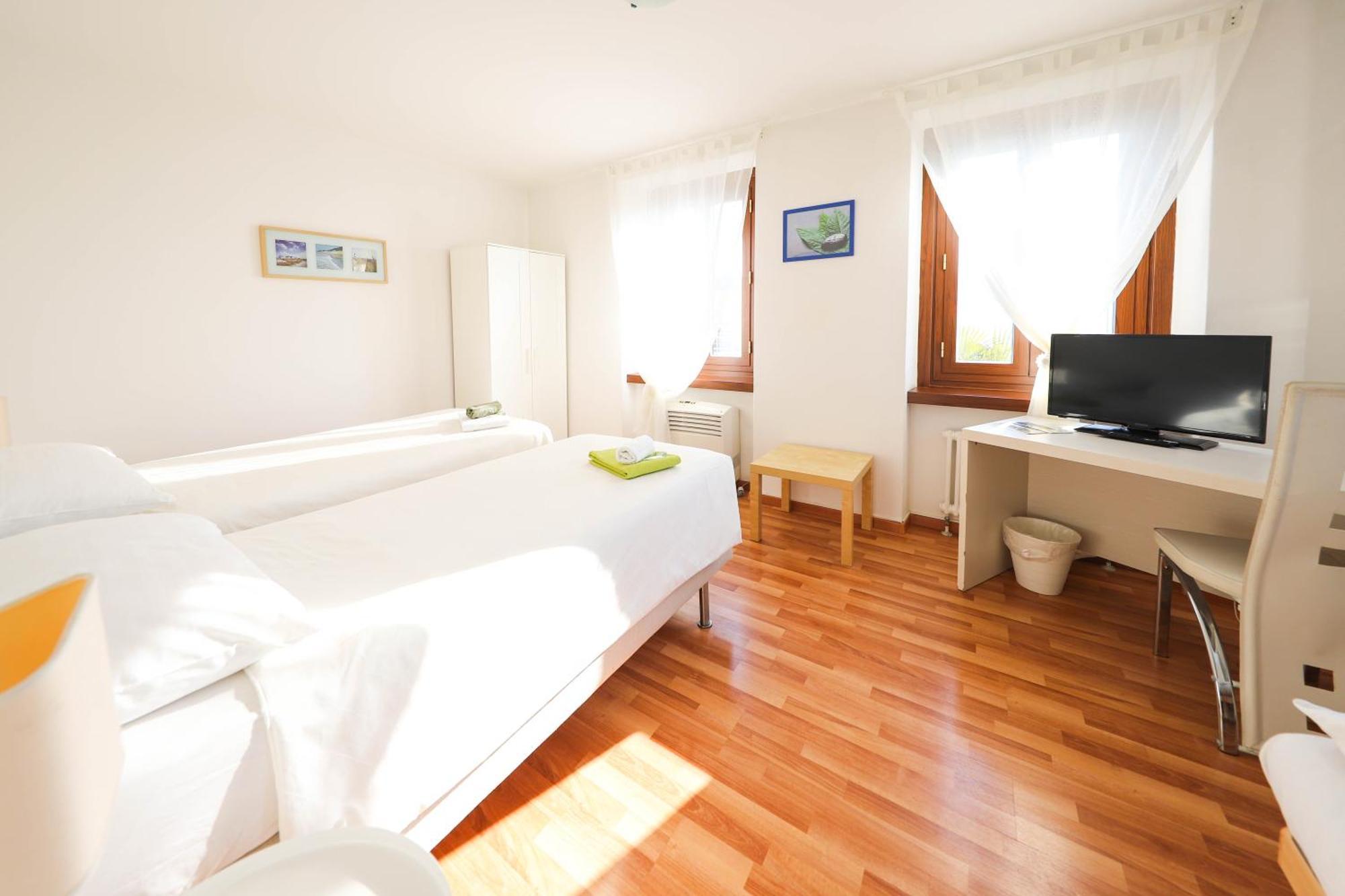 Casa Zen Hotel Balerna Luaran gambar